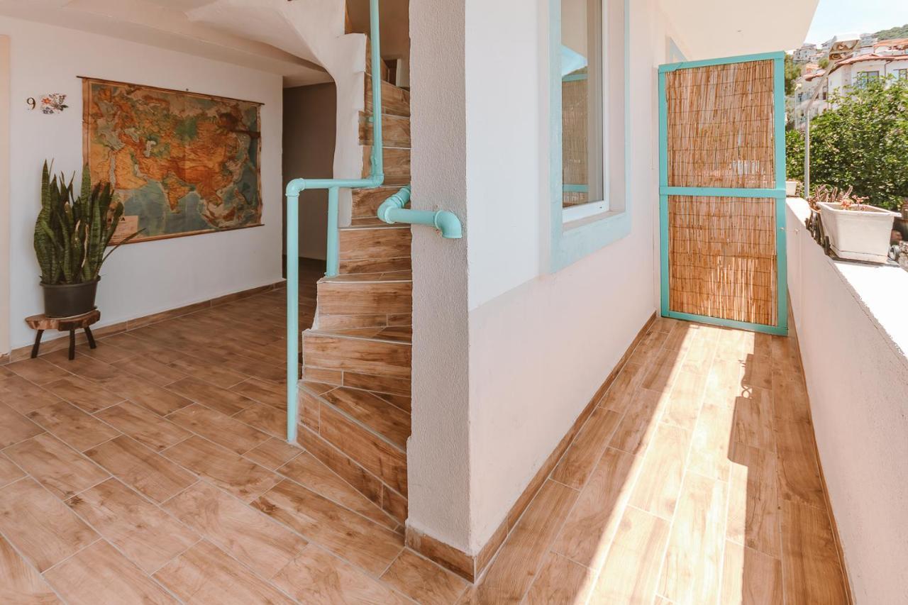Kuytu Terrace Bed And Breakfast Kaş Ngoại thất bức ảnh