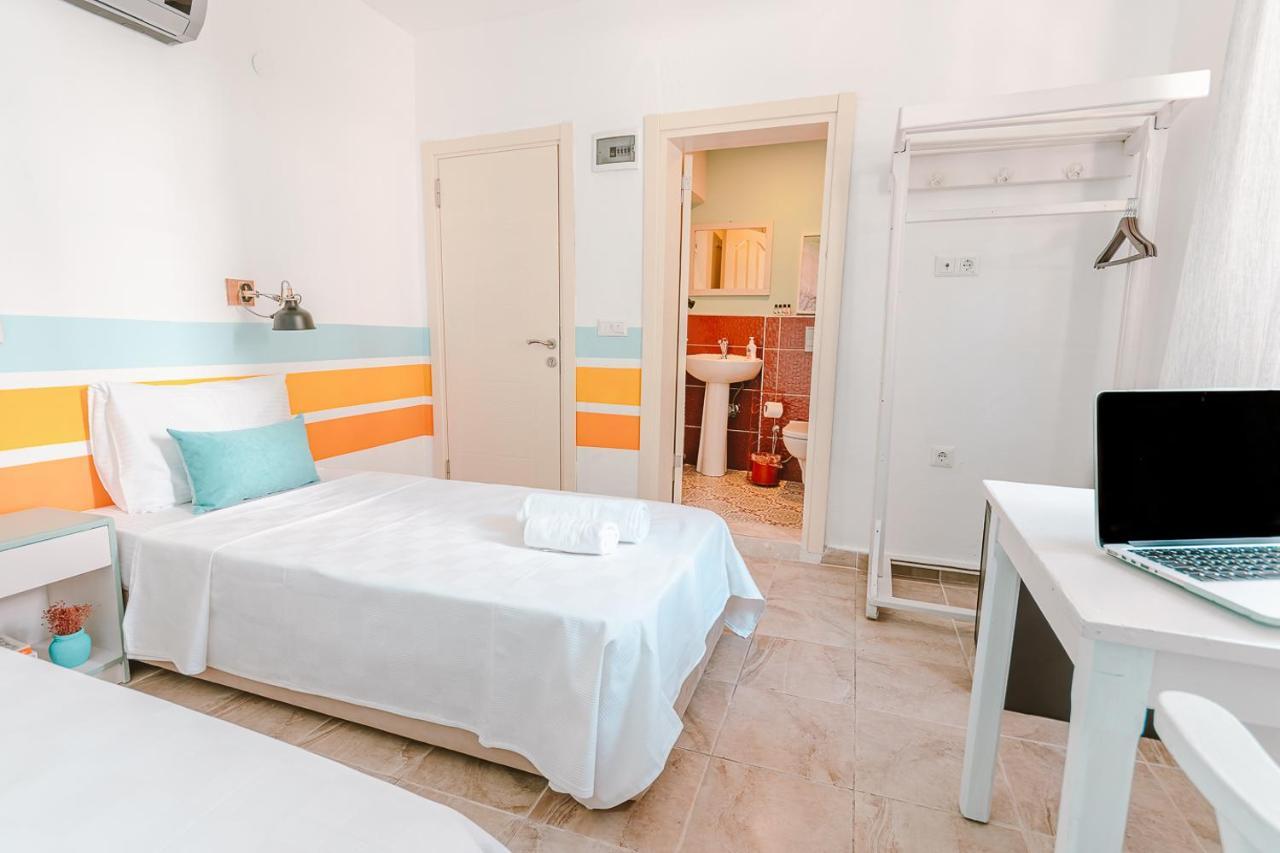 Kuytu Terrace Bed And Breakfast Kaş Ngoại thất bức ảnh