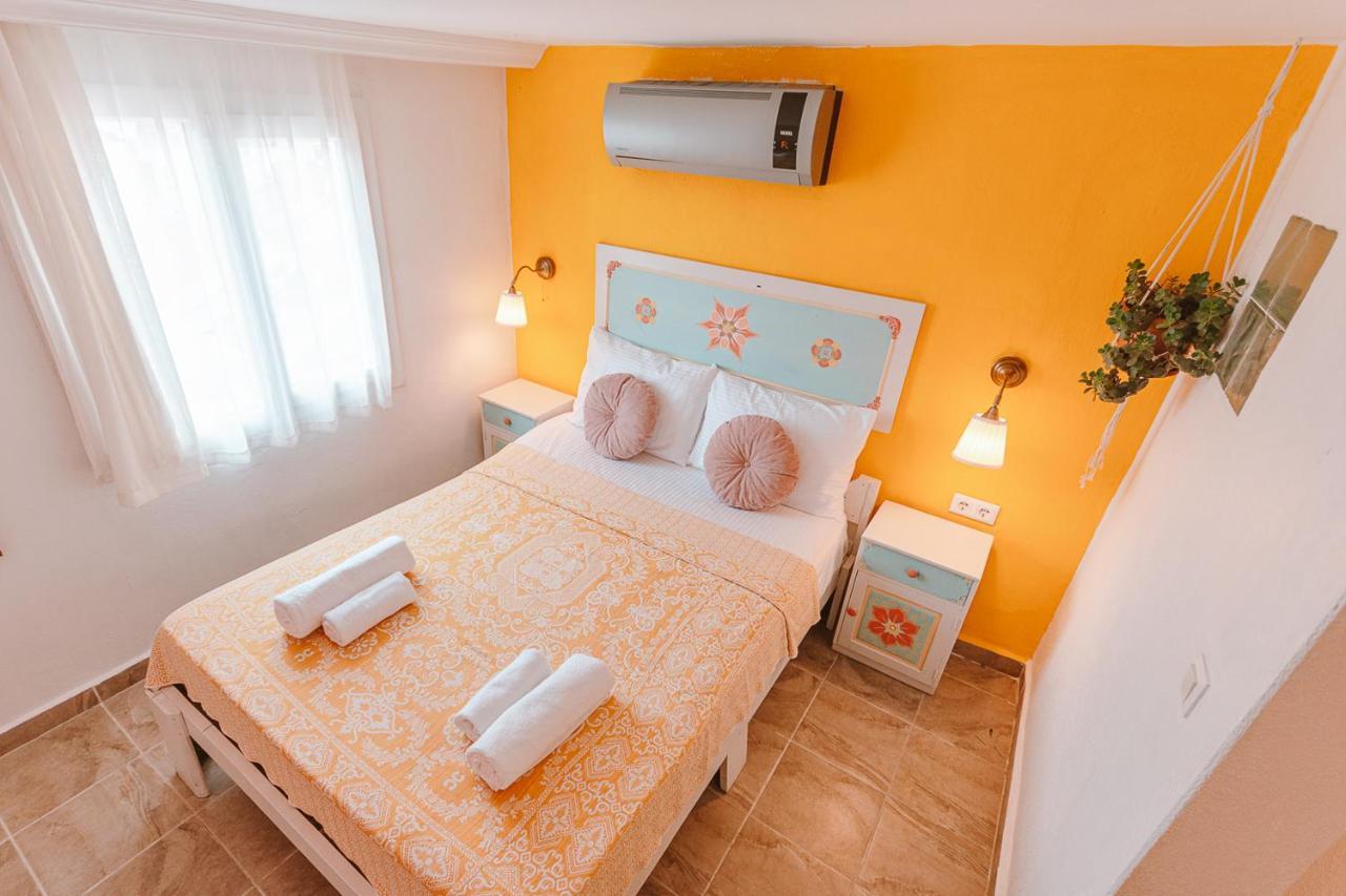 Kuytu Terrace Bed And Breakfast Kaş Ngoại thất bức ảnh