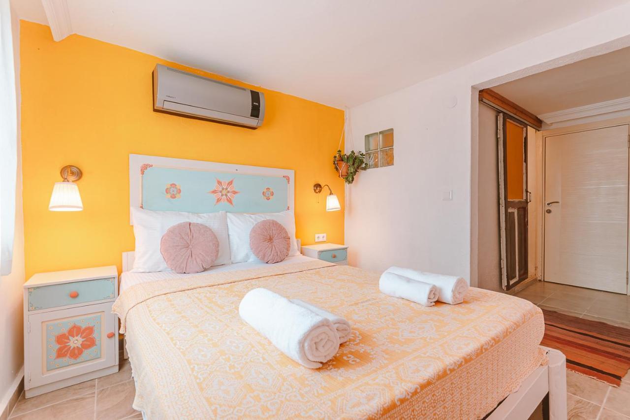 Kuytu Terrace Bed And Breakfast Kaş Ngoại thất bức ảnh